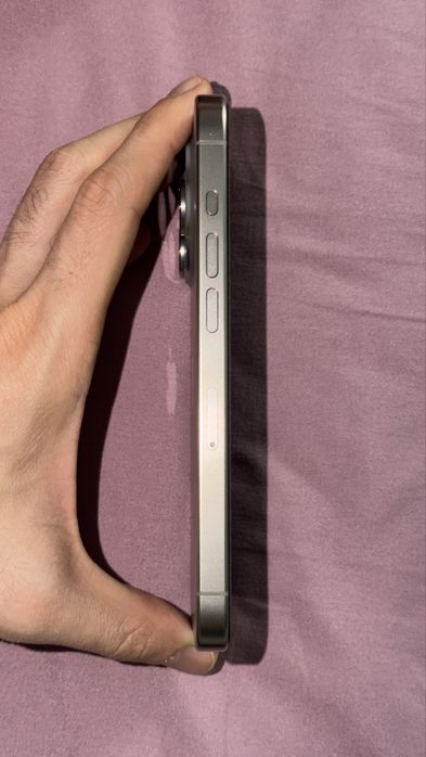 iPhone 15 Pro 256GB Natural Titanium — ideal