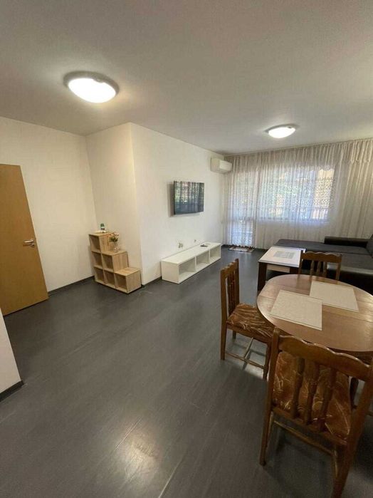 Дава се под наем Двустаен апартамент в Пловдив, Център - 60 кв.м за 425 € - Снимка #1