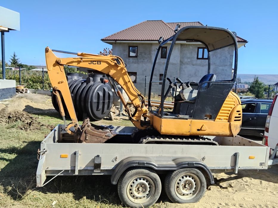 Vând miniexcavator