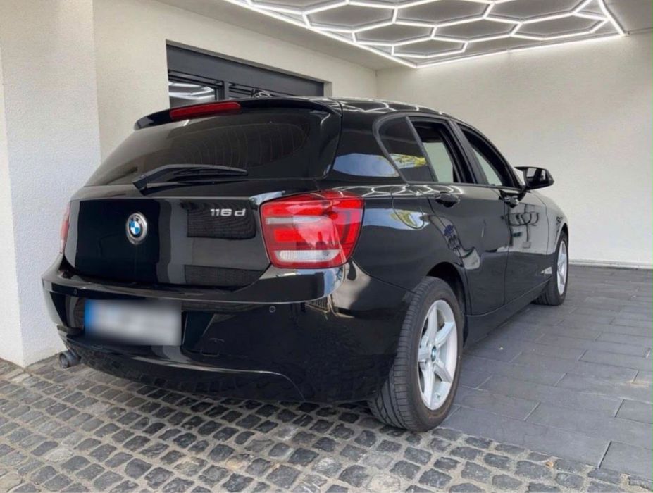 BMW Seria 1 F20 AUTOMAT,  2012, 2.0 diesel  Pret 4190 euro FIX