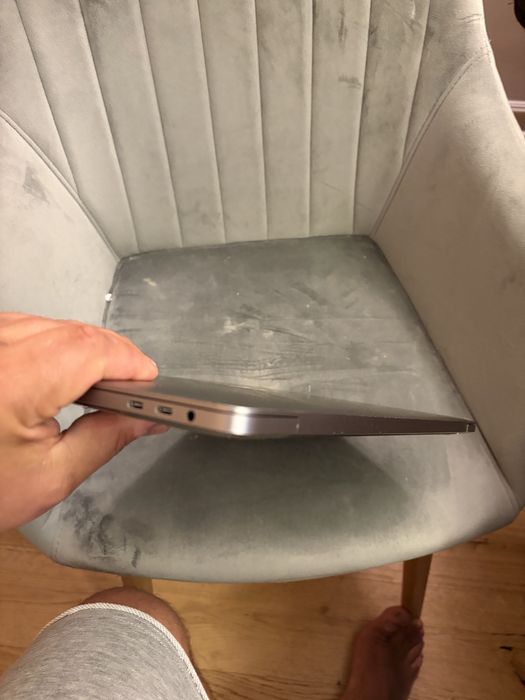 Macbook Pro 16” 2019 i9 1TB