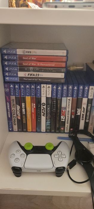 Schimb / vând jocuri ps5