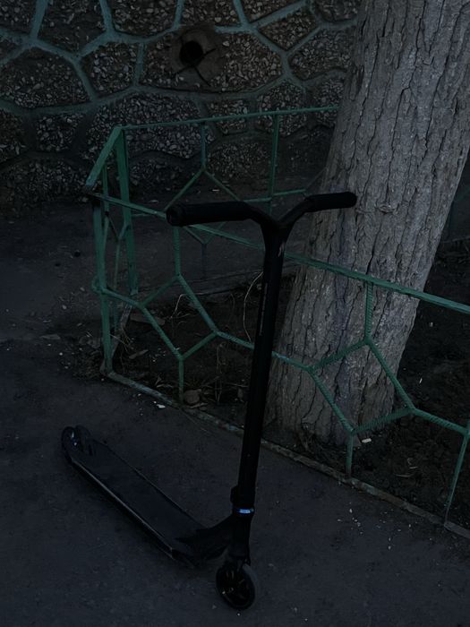 продам трюковой самокат