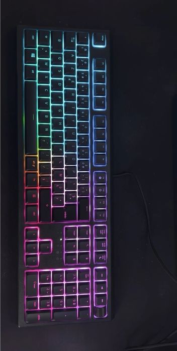 RAZER Ornata Chroma Mecha-Membrane RGB Gaming Keyboard Backlit геймърска клавиатура