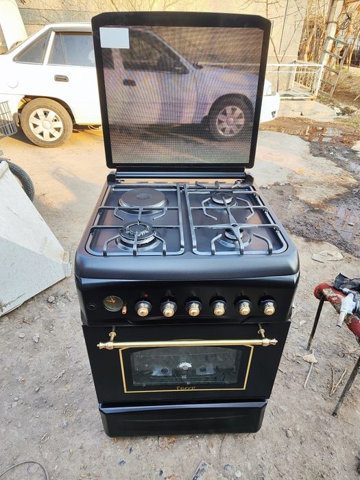 Ferree eng zoʻridan