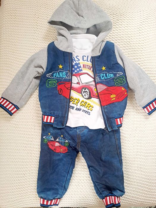 Vand set pentru baiat