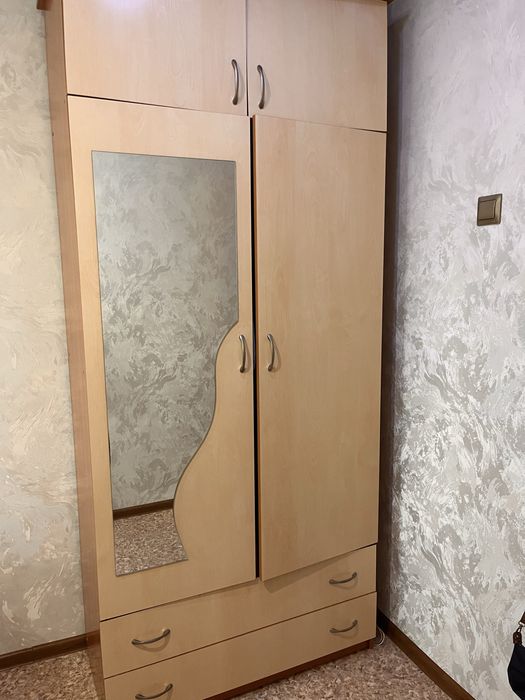 Продаём Шкаф б/у