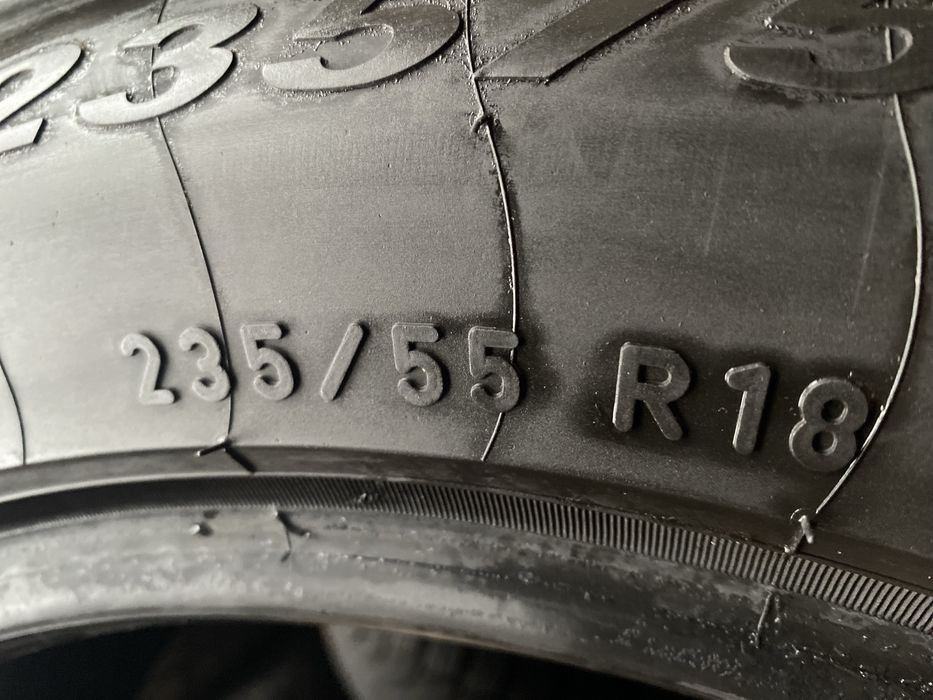 235/55/18 комплект бу пирелли