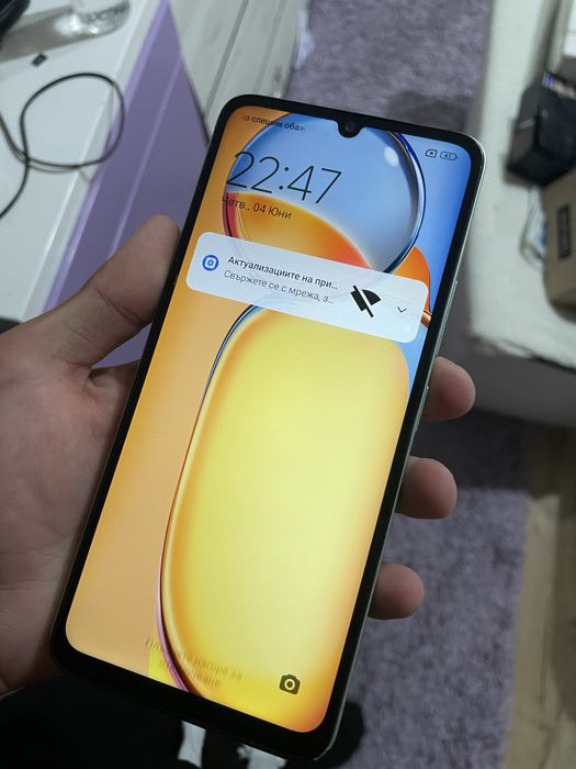 Продавам Redmi 13c