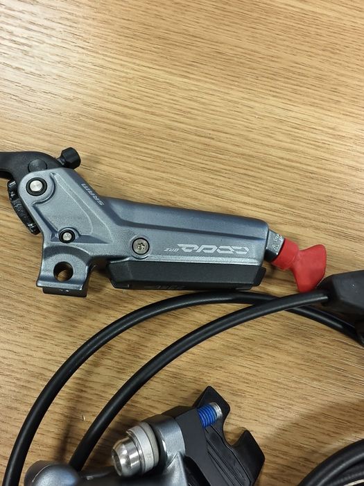 НОВИ  Sram Code Bronze Stealth спирачки за велосипед 4ри бутални