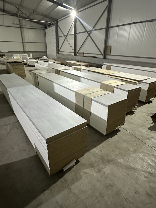 Blaturi de bucatarie dimensiuni 4200 cu 600 si 1300 cu 4200