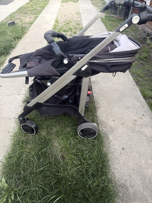 Carucior sport pliabil tip umbrela
