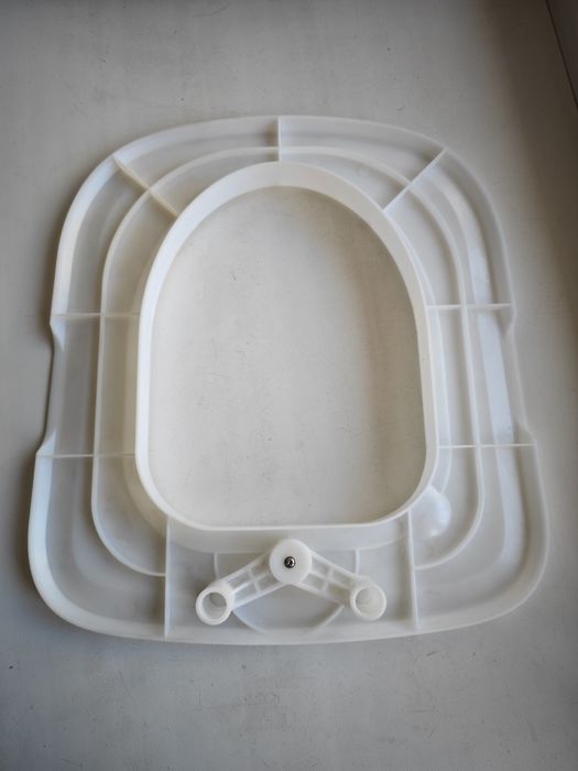 Лоток для приучения к унитазу