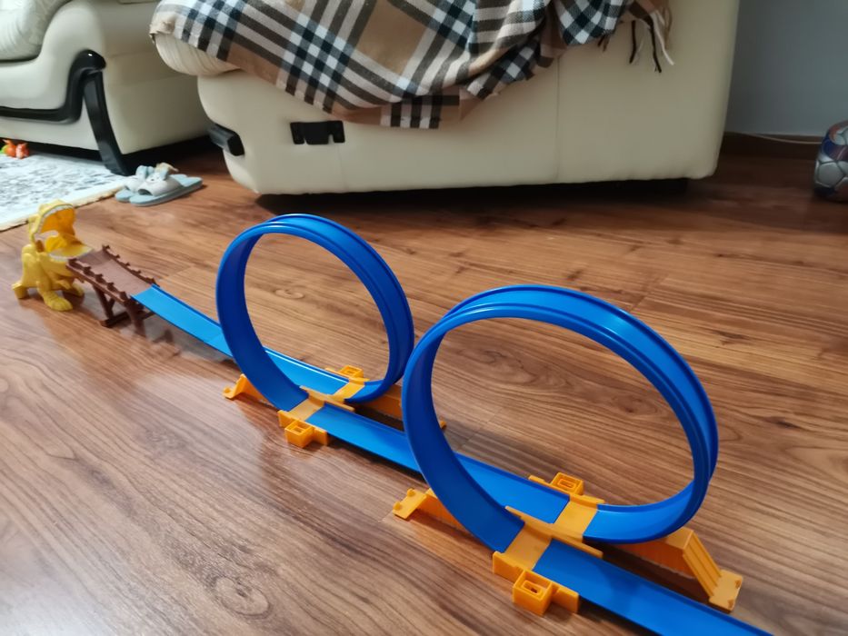 Продам автотрек металл машин