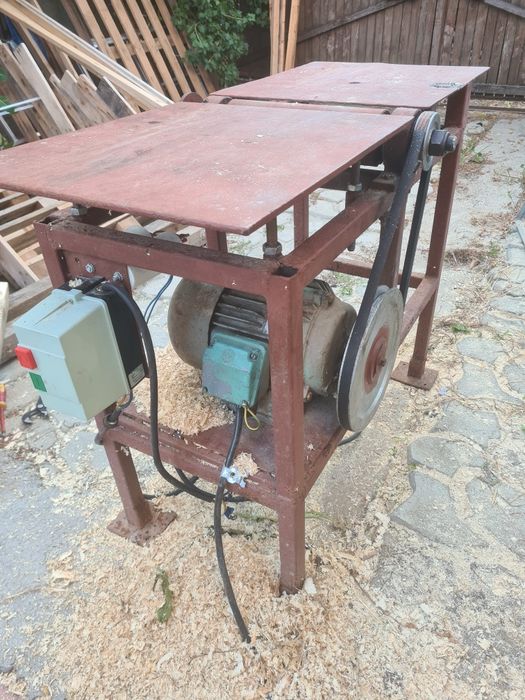 Vând abric si circular, masina de rindeluit, abrich