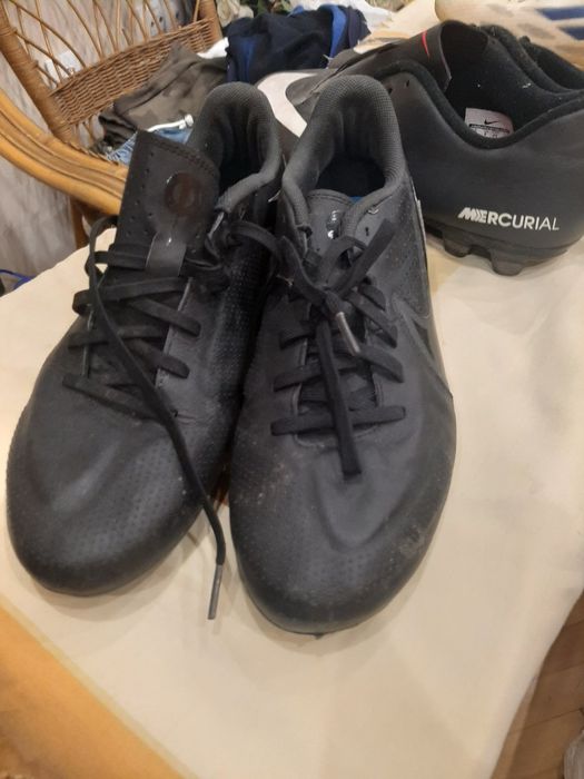 Три чифта бутонки 1-Nike tiempo pro 2-Nike Mercurial pro 3-Adidas