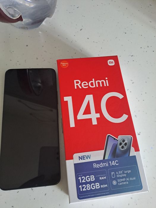 Vând Redmi 14 C 12 G 128 GB