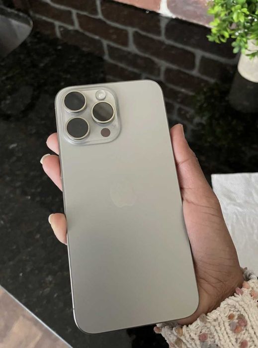 iPhone 15 Pro Max 256GB