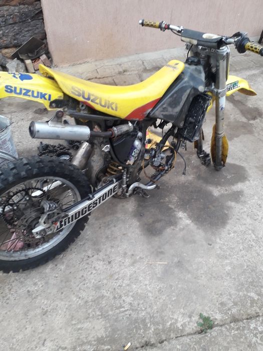 Ендурои крос мотори само на части