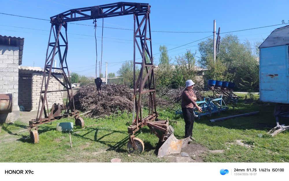 Yuk ko'taruvchi TAL sotiladi