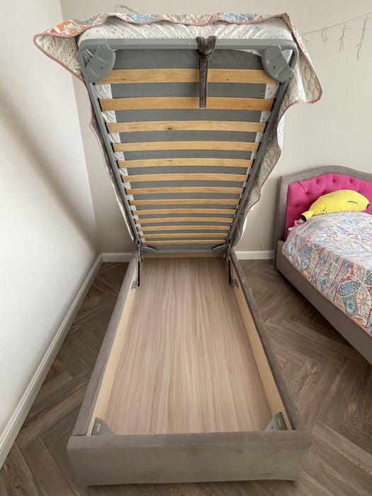 Продадим кровати
