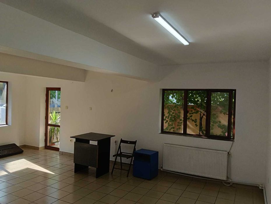 Spatiu comercial 40 mp de inchiriat