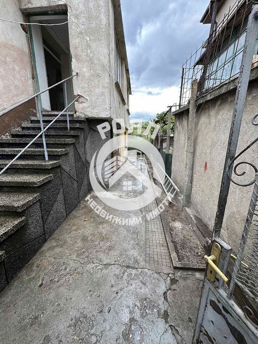 Продава се Къща в Стамболийски - 99 кв.м за 708 €/кв.м - Снимка #2