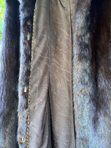 Продается норковая шуба