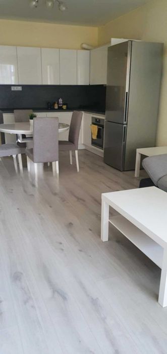 Дава се под наем Тристаен апартамент в София, Студентски град - 110 кв.м за 900 € - Снимка #9