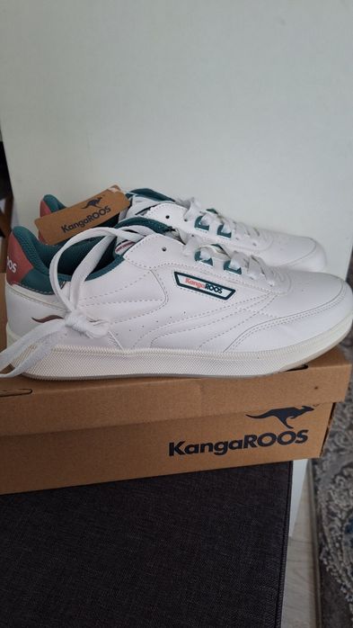 Сникърси нови KangaROOS, 40 номер