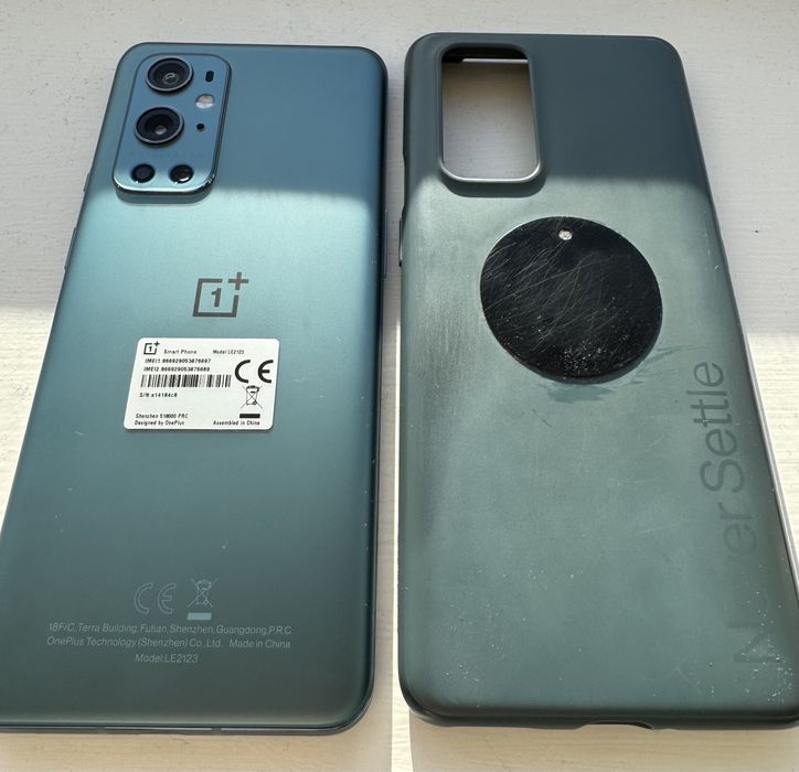 OnePlus 9 pro 12 gb ram 256 gb