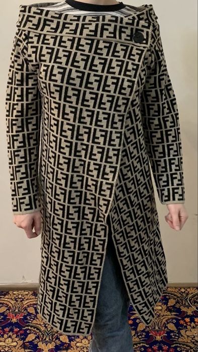 одежда куртка от5000 тг до 60000