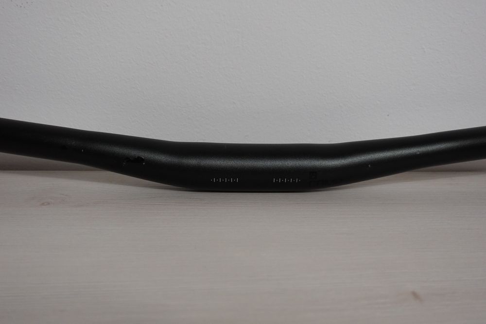 Flat кормило Bontrager Comp за планинско колело
