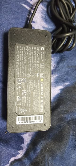 Incarcator original trotineta Xiaomi Pro 4