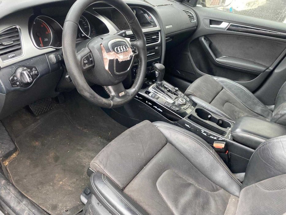 dezmembrez audi a5 8T 2.7tdi cod motor CGKA/usa audi a5/haion audi a5