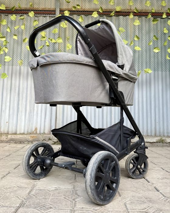 Детская коляска Joie Chrome