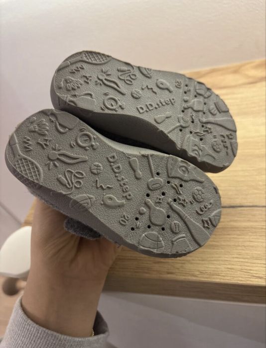 Бебешки домашни пантофи DD Step