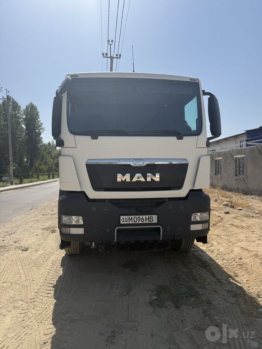 Avto beton nasos sotladi