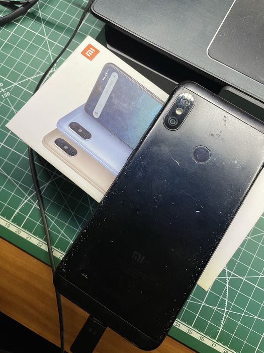 Продам MI 2 lite