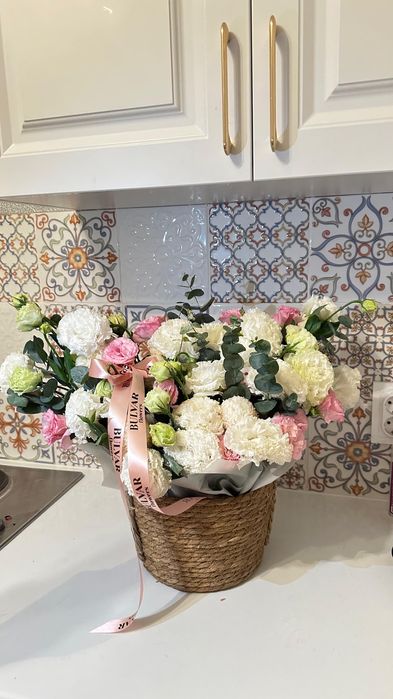 Продам цветы. Размер М