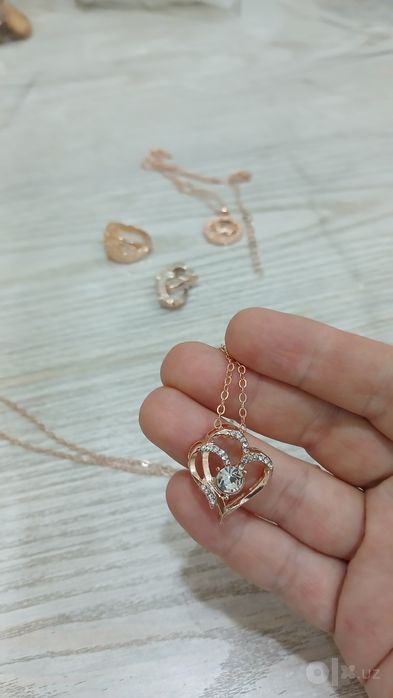 Продам бижутерию+ремешок стекло для часов