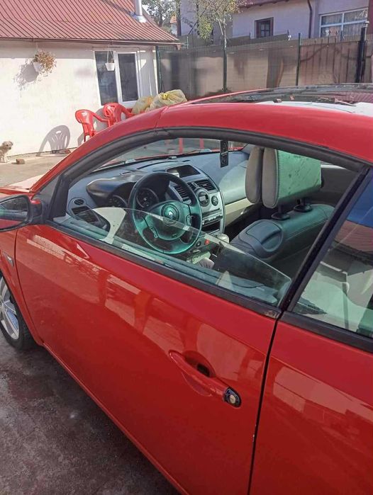 Vand sau schimb Renault