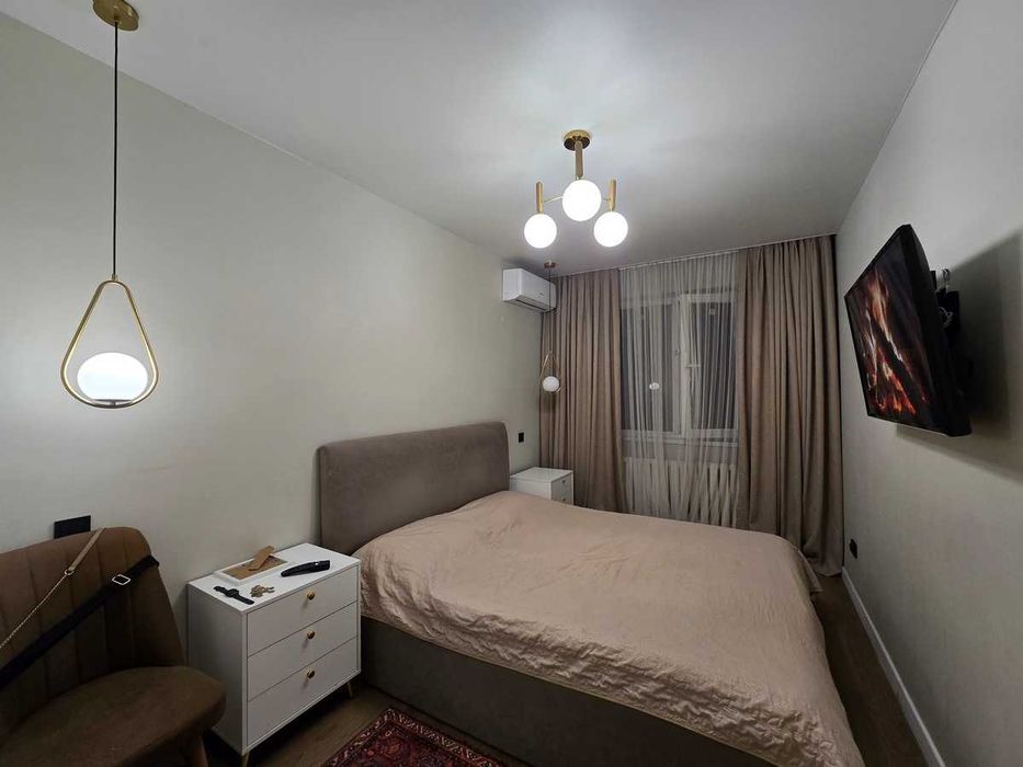 Продам 3ком. квартиру Ауэзова 64\4