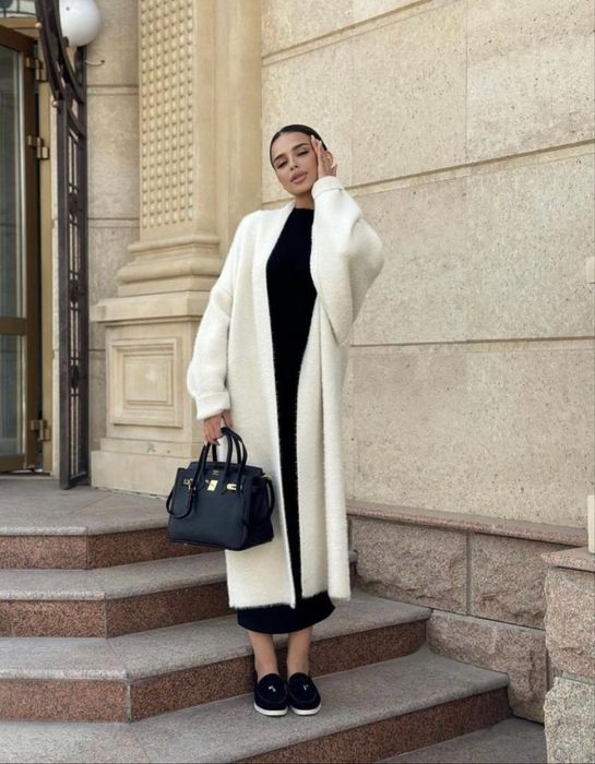 Продам кардиган , белый