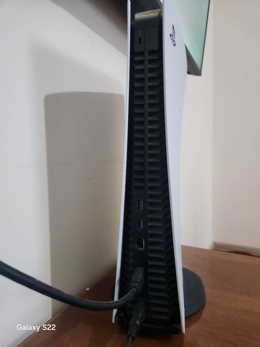 Play Station 5 сотилади без дисковод
