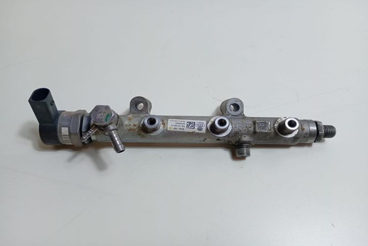 Rampa injectoare 059130090CN Audi Q7 4L (facelift) seria