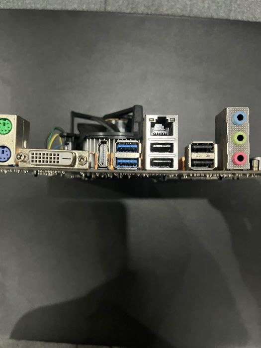 ASRock B150M-HDS + Intel Core i5-6400