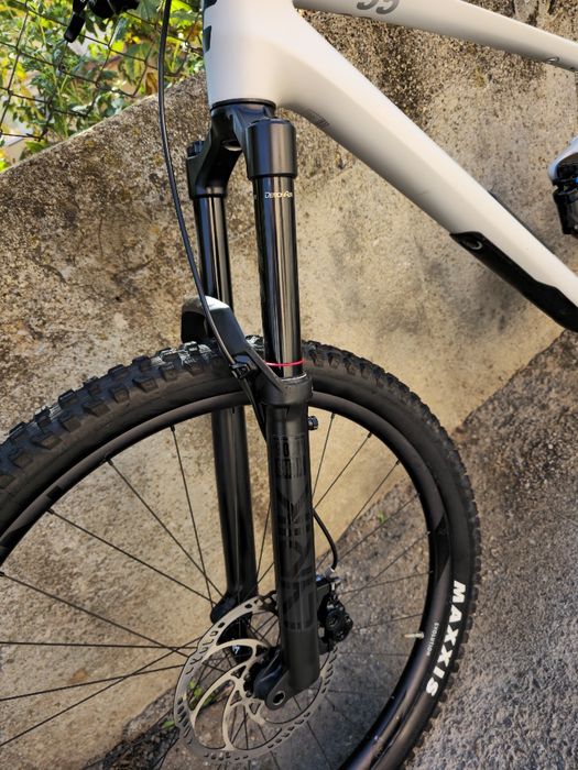 Като нов Cube Stereo 155 C62 Race 29 цола 2025 г  Карбонов Ендуро велосипед  1x12 GX Magura MT 5, Rockshox full suspension БЕЗ ЗАБЕЛЕЖКИ