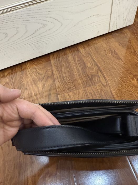 Сумки кросс боди, и черно зел замш