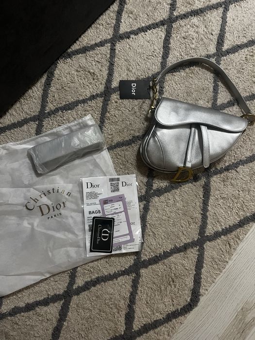 Metallic Silver Christian Dior Saddle чанта